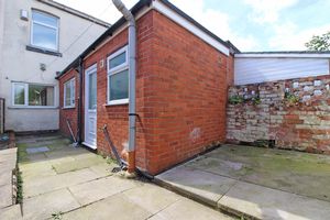 Photo 8- click for photo gallery